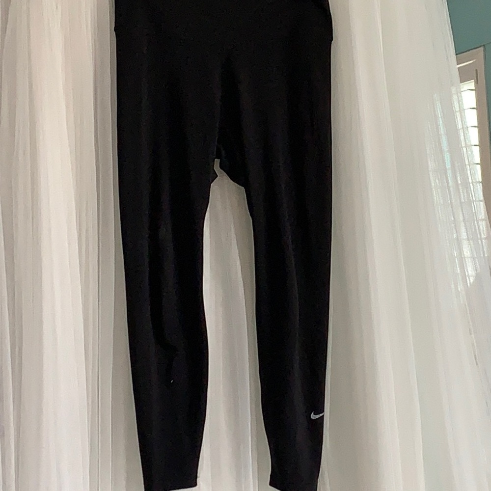 Nike leggings